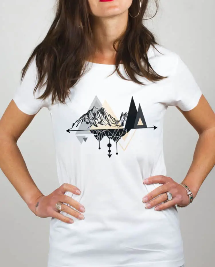 T shirt Femme Blanc dessin Montagne