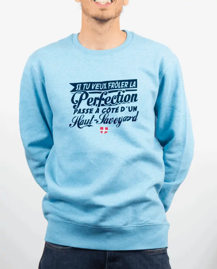 Pull Homme bleu ciel FROLE LA PERFECTION PASSE A COTE DUN HAUT SAVOYARD