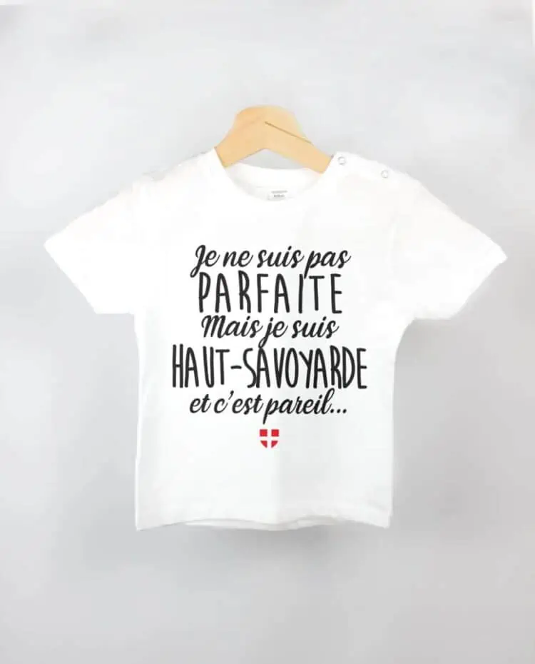 T shirt BEBE blanc parfaite haut savoyarde 1