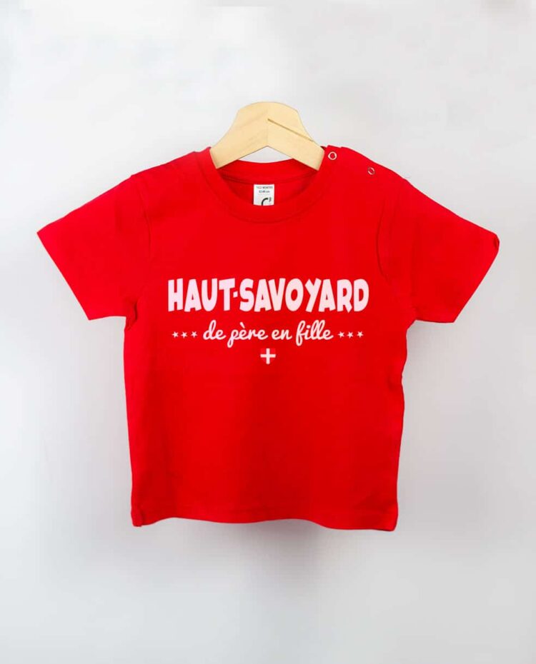 T shirt BEBE rouge haut savoyard de pere en fille