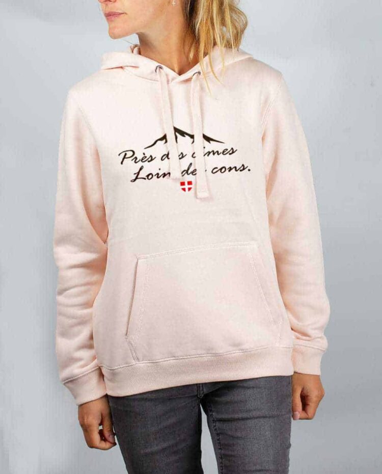 Sweat rose femme pres des cimes