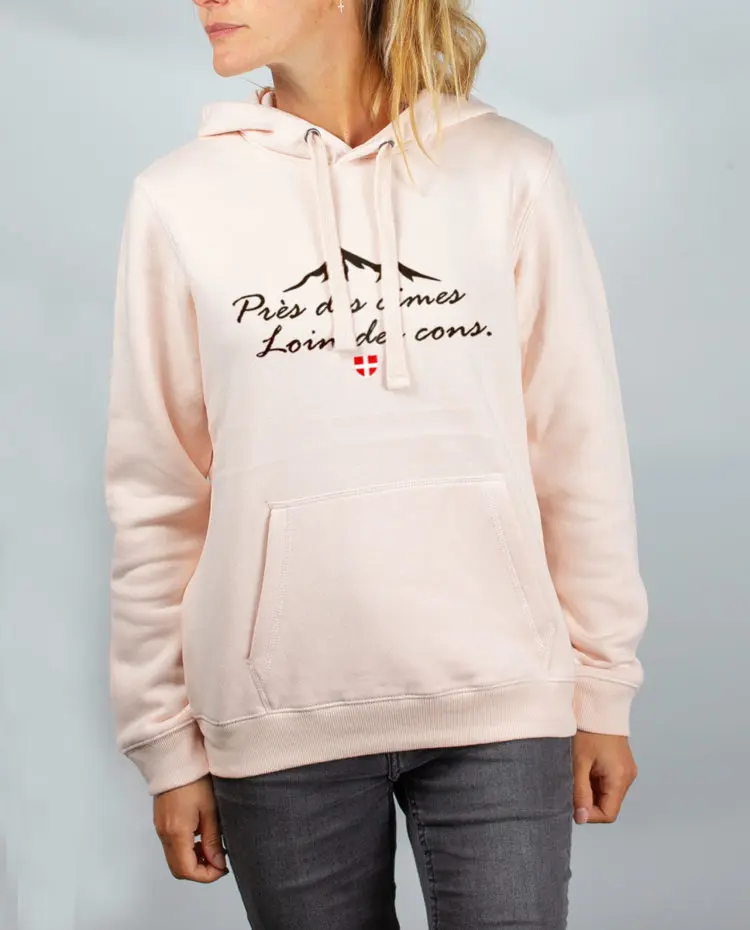 Sweat rose femme pres des cimes