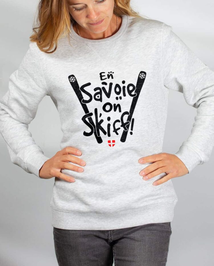 Pull sweat femme blanc En savoie on skiff