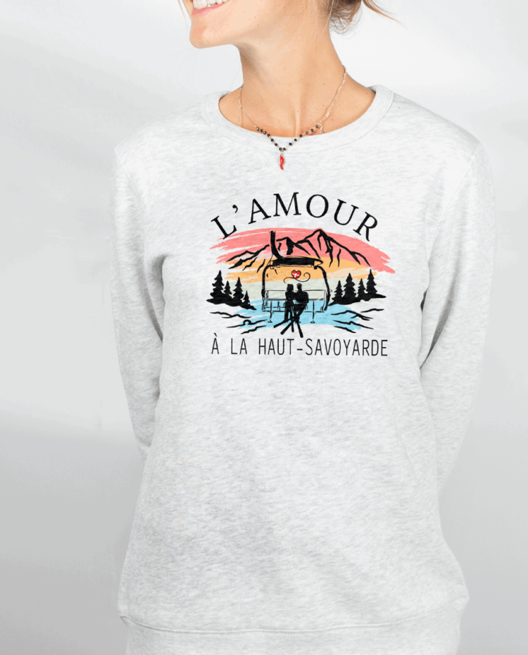 Pull Femme Blanc Amour a la haut savoyard