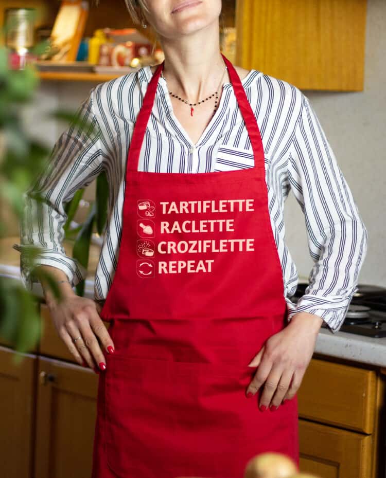 Tablier Femme Rouge Tartiflette raclette croziflette repeat