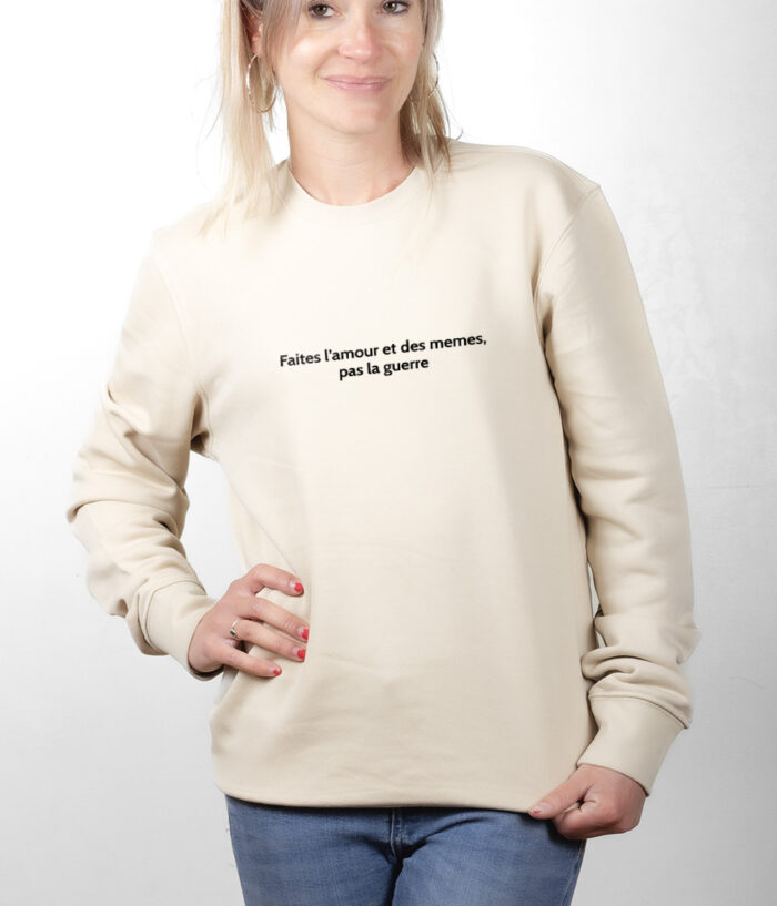 FAITES LAMOUR ET DES MEMES PAS LA GUERRE Pull Femme NATUREL PUFNAT183
