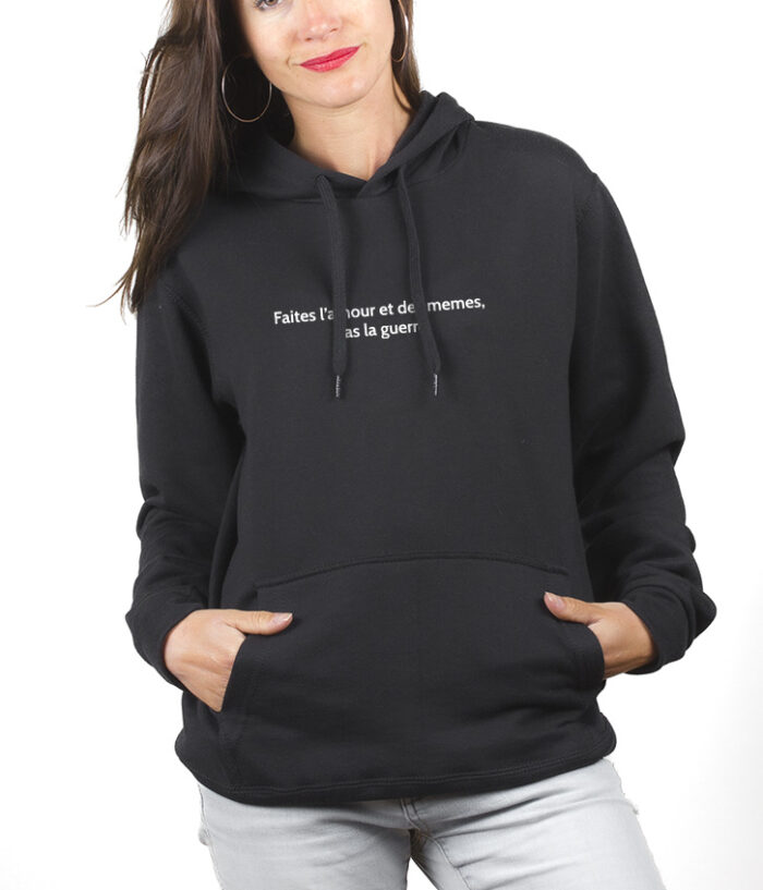 FAITES LAMOUR ET DES MEMES PAS LA GUERRE Sweat Femme Noir SWFNOI183