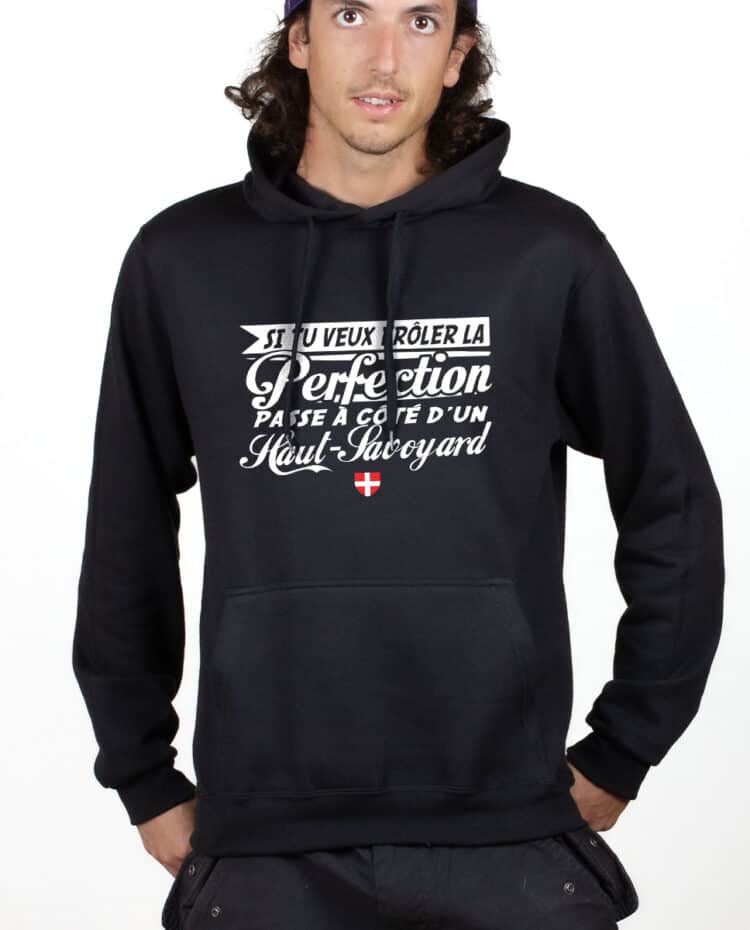 SWEAT HOMME : FRÔLE LA PERFECTION PASSE À CÔTÉ D’UN HAUT SAVOYARD – Image 3